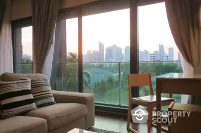 Fully Furnished 1 Bedroom Condo at Noble Remix 2 Thonglor-5