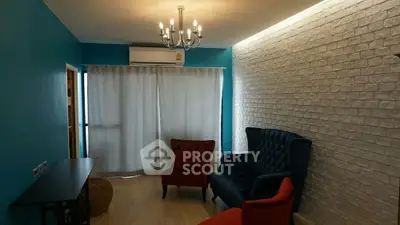  2 Bedrooms Condo -4