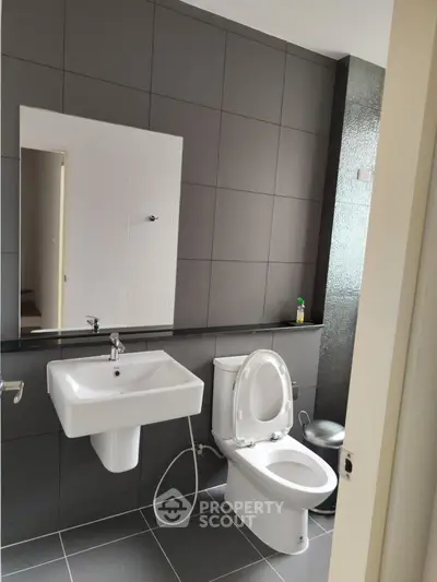 Modern bathroom with sleek design and contemporary fixtures