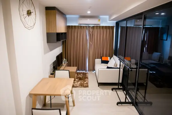 image_rental-12853182