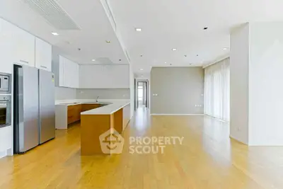 image_rental-30004572