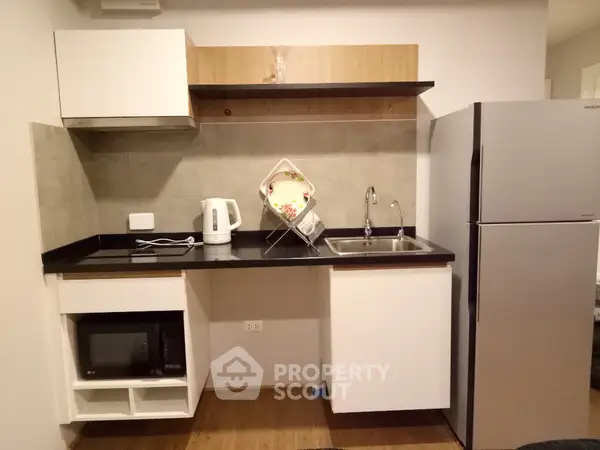 image_rental-7452087