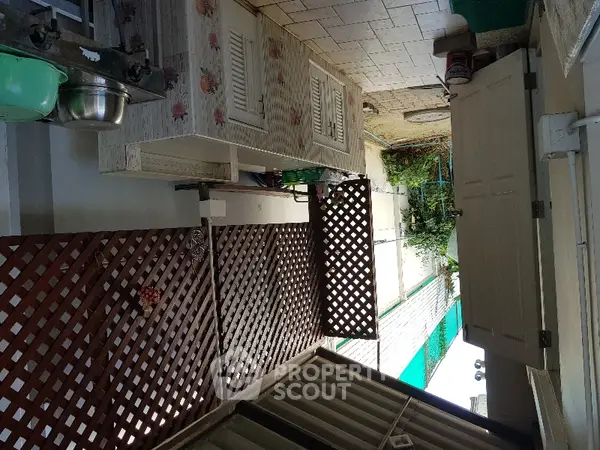 image_rental-8334586