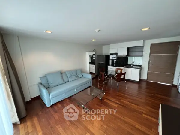 image_rental-12996418