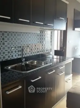  1 Bedroom Condo at Noble Revent-4