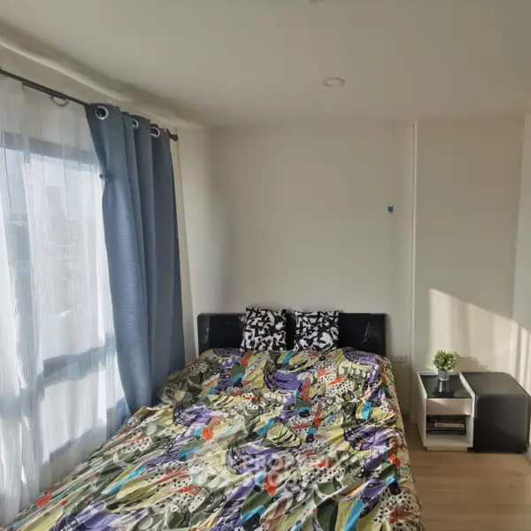 image_rental-7165582