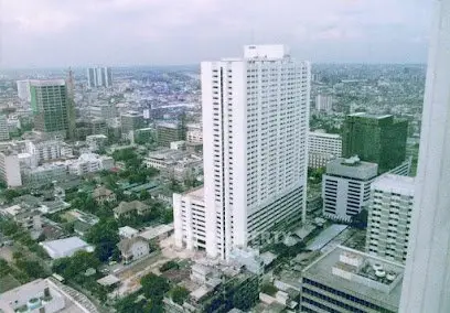 Stunning cityscape view showcasing high-rise buildings and urban landscape.