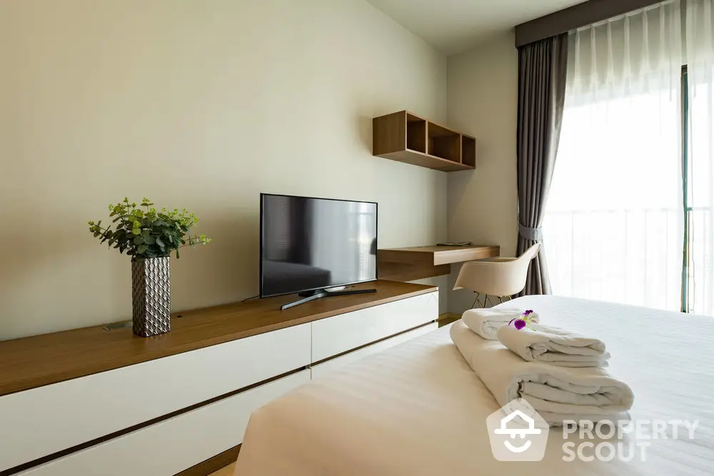  1 Bedroom Condo at Noble Refine Prompong-1