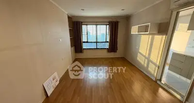 image_rental-29142629