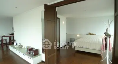  1 Bedroom Condo at Silom Suite Condominium-4