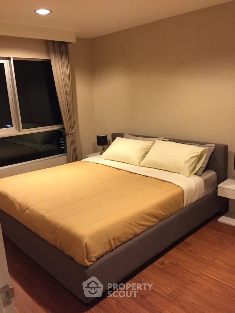  2 Bedrooms Condo at Belle Grand Rama 9-1