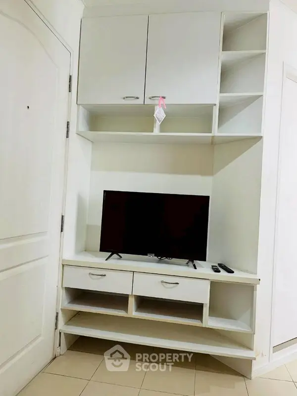 image_rental-28439473