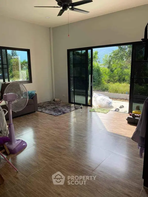 image_rental-13988504