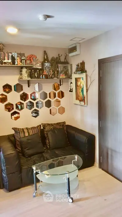 Cozy living room with unique wall decor and modern furniture