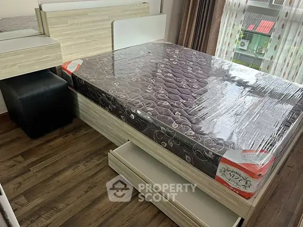 image_rental-30944371