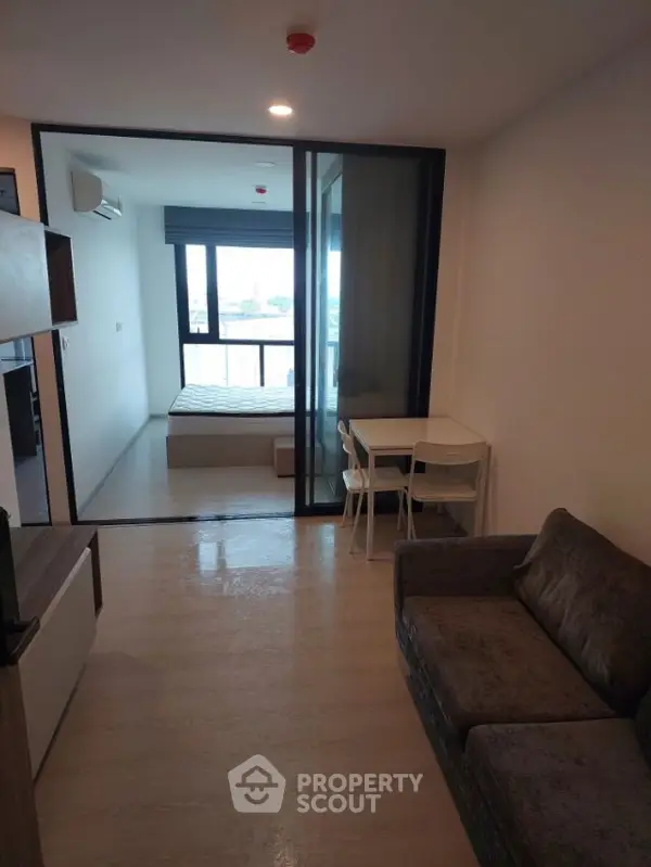 image_rental-29677401