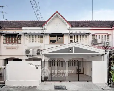 image_rental-29575559