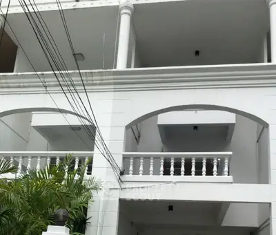 image_rental-31500798