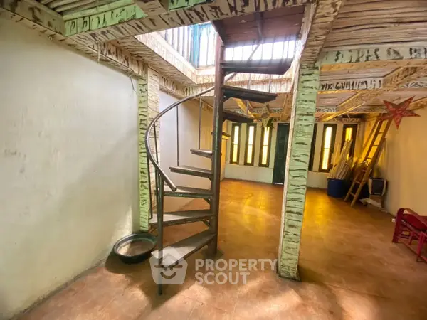 image_rental-31740767