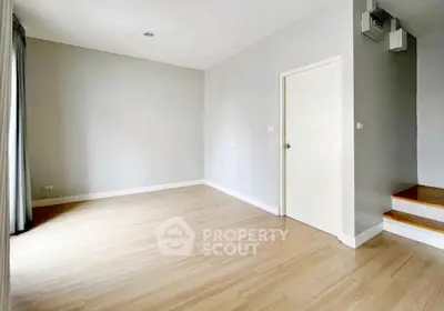 Screenshot 2568-11-02 at 15.45.45.jpg