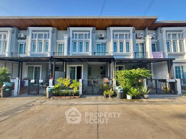 image_rental-8084461