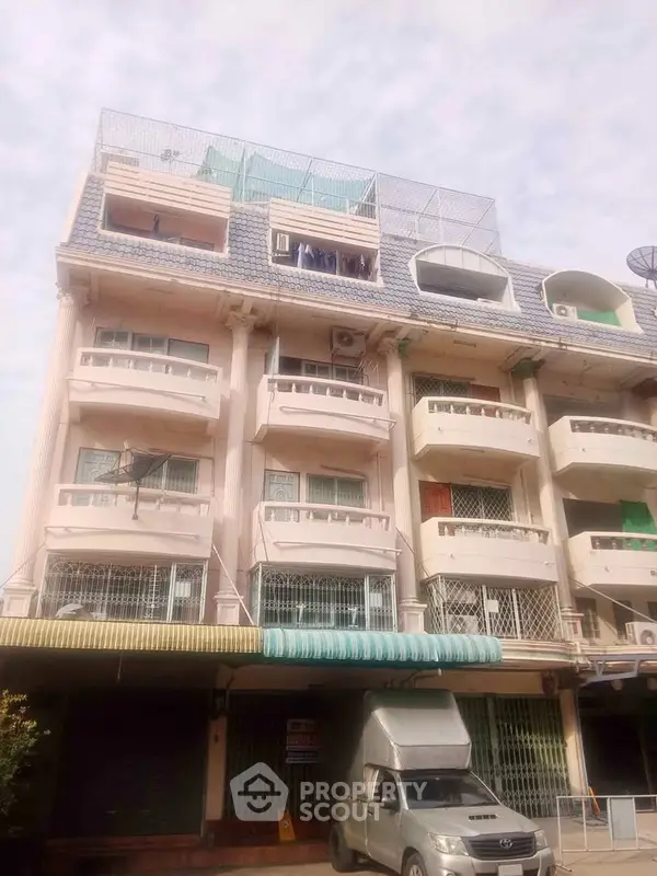 image_rental-28003051