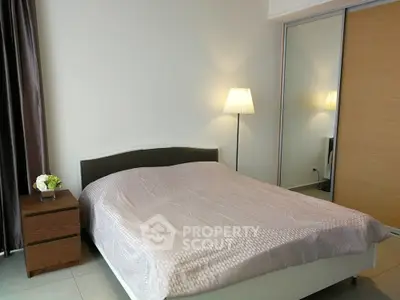  2 Bedrooms Condo at The Lofts Ekkamai-2