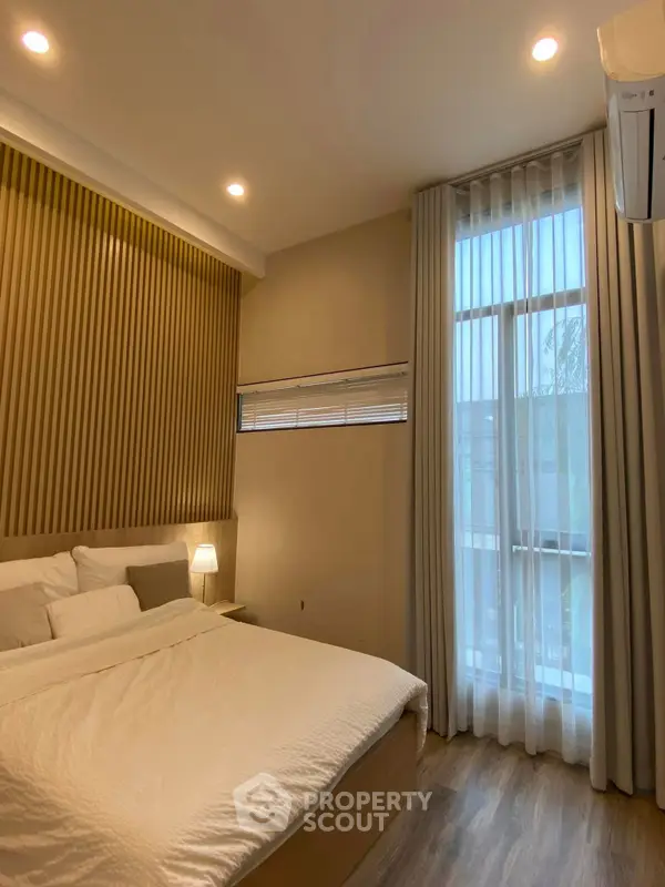 image_rental-14685505