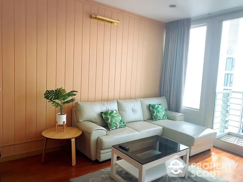  1 Bedroom Condo at Siri Residence Sukhumvit-1