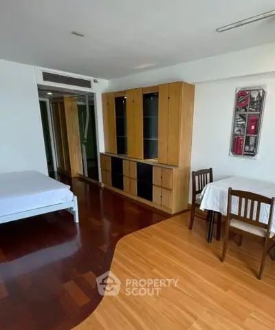 image_rental-27382168