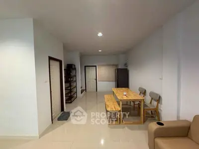 image_rental-27748533