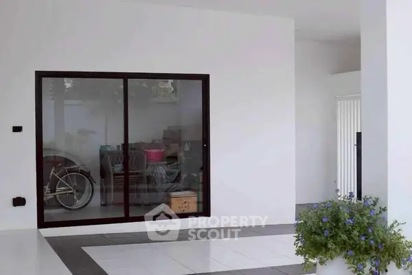 image_rental-26992350