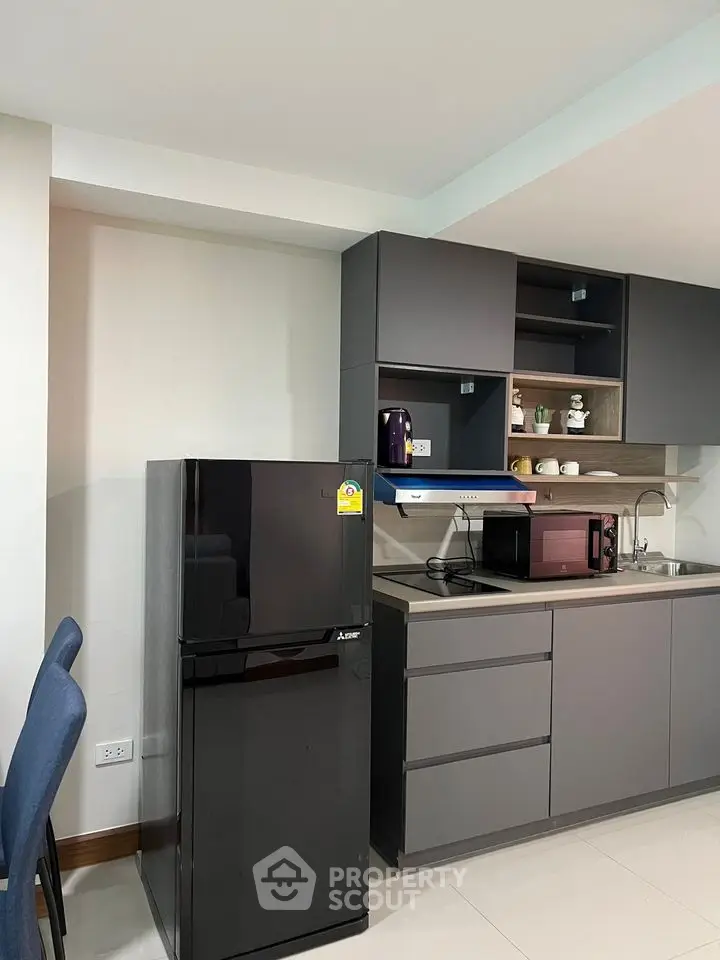 Grandview Condominium