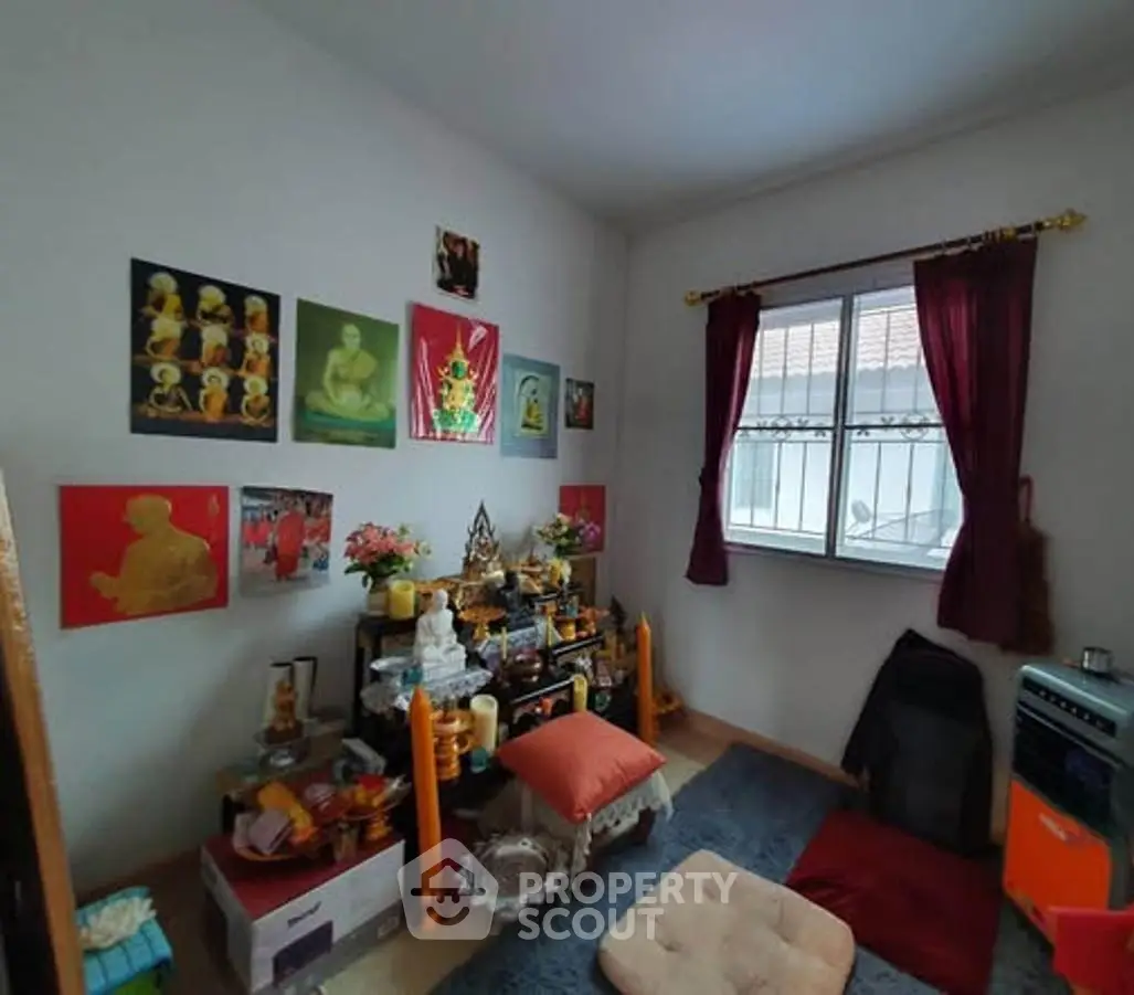 c5a121e5c732f0334b3253f5ad931fe4-Photoroom.png