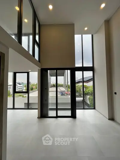 image_rental-30933067