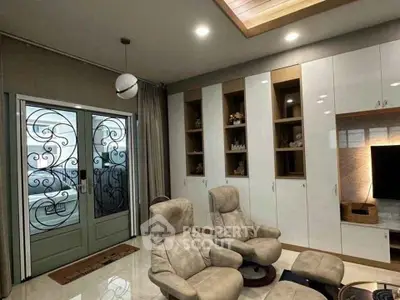 Luxurious living room with elegant decor and comfortable seating, perfect for relaxation and entertainment.