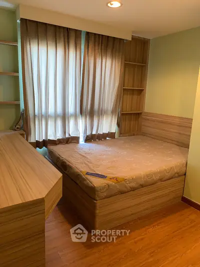  3 Bedrooms Condo at Belle Grand Rama 9-3