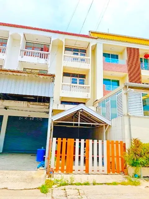 image_rental-27012086