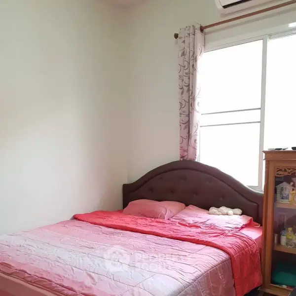 image_rental-8485024