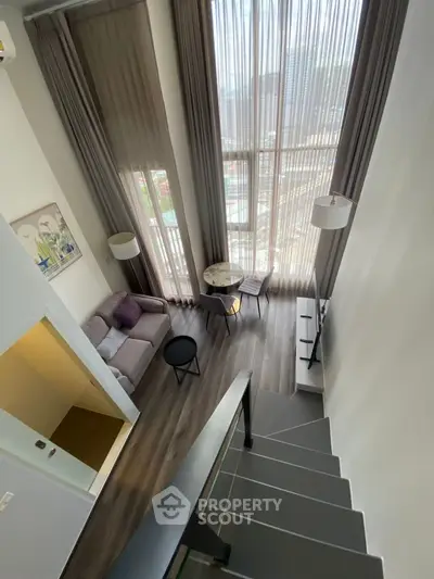 image_rental-30821123