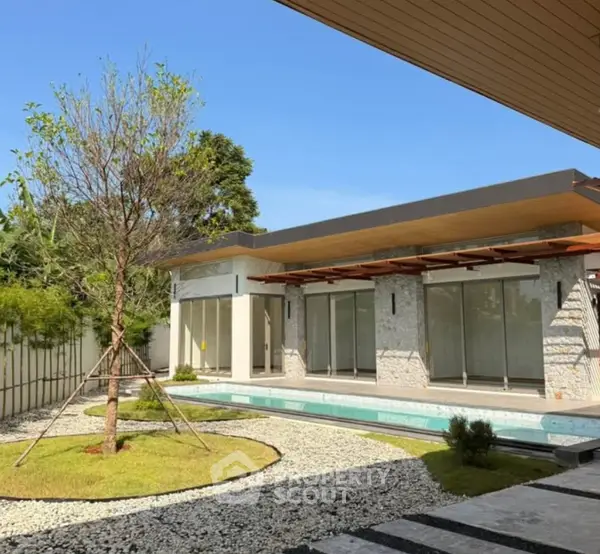 image_rental-28386994