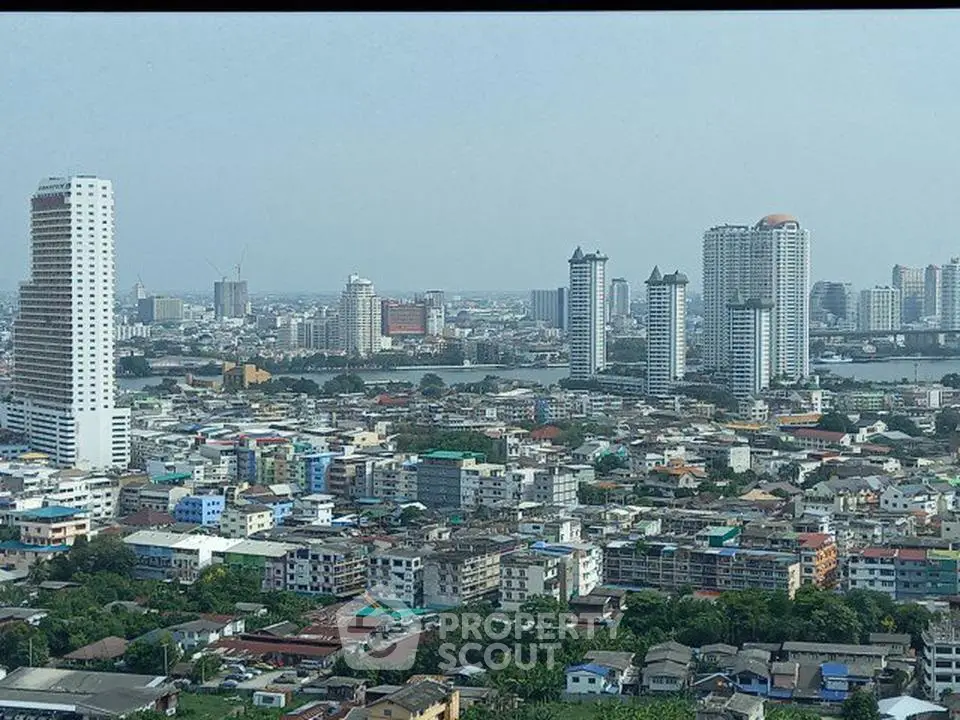 Stunning cityscape view showcasing high-rise buildings and vibrant urban landscape.