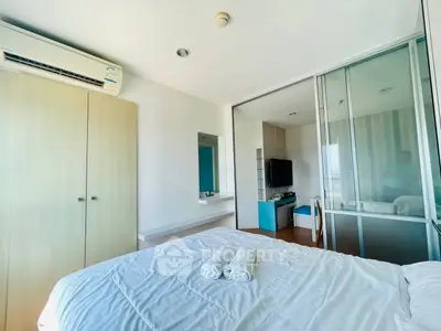 Modern bedroom with air conditioning and sleek design