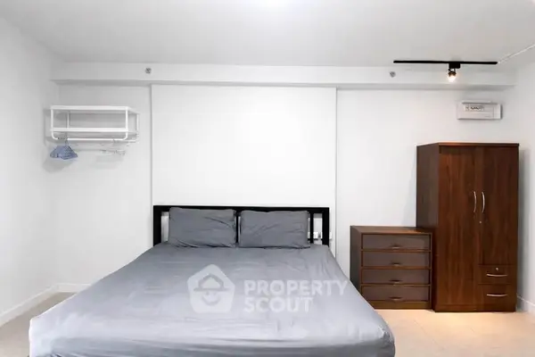 image_rental-31201223