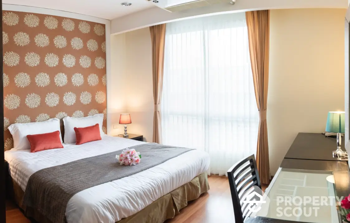  1 Bedroom Serviced Apartment at Sarin Suites Sukhumvit Bangkok-1