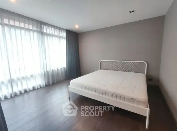 image_rental-29385284