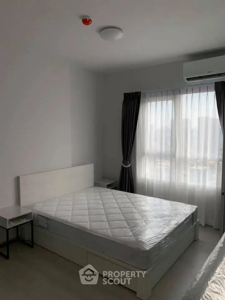 Fully Furnished 1 Bedroom Condo at Chapter One Shine บางโพ-1