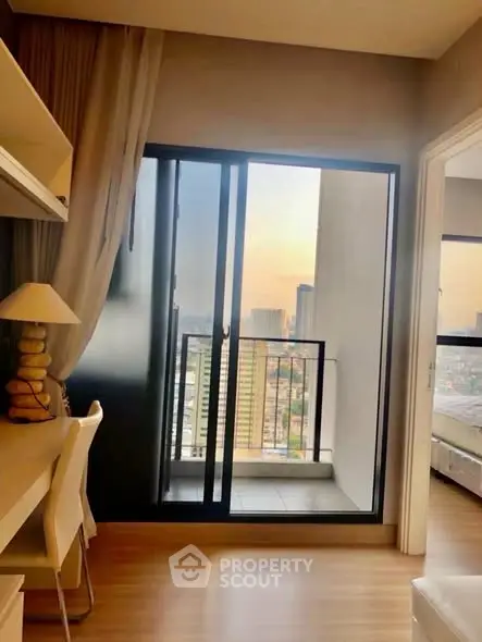 image_rental-28502622