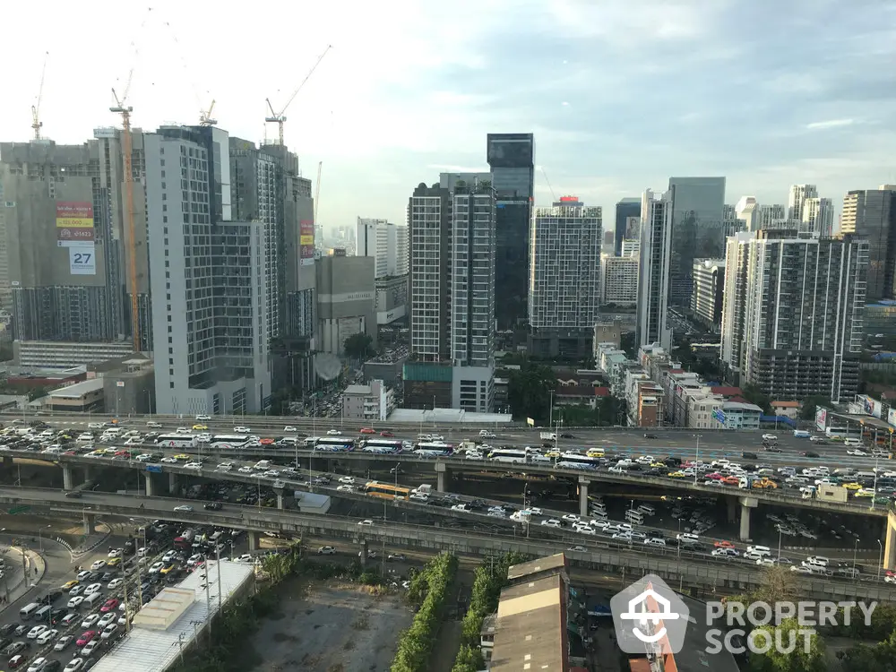  1 Bedroom Condo at Life Asoke ไลฟ์ อโศก-1