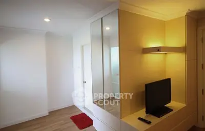 1 Bedroom Condo at Lumpini Place Rama 9 Ratchada Phase 1 2-5